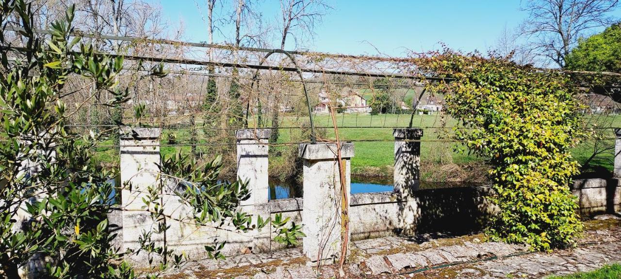 Chateau Des Senechaux, Bourdeilles Eksteriør bilde