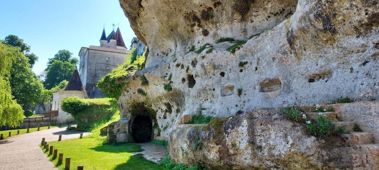 Chateau Des Senechaux, Bourdeilles Eksteriør bilde