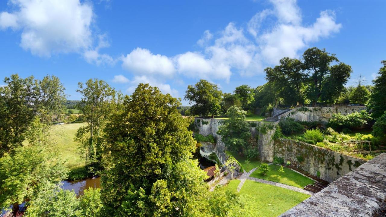 Chateau Des Senechaux, Bourdeilles Eksteriør bilde
