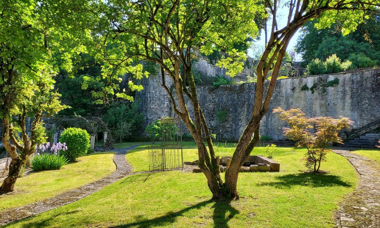 Chateau Des Senechaux, Bourdeilles Eksteriør bilde